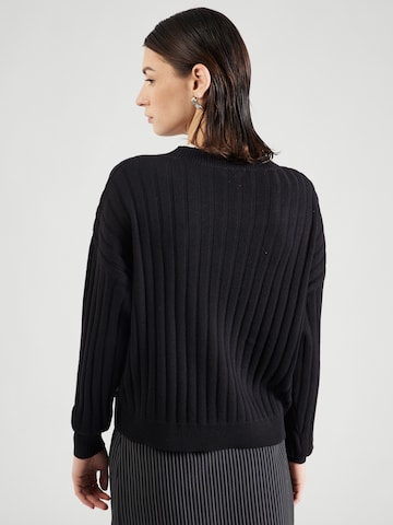 QS Pullover in Schwarz