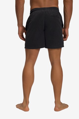 JAY-PI Badeshorts in Schwarz