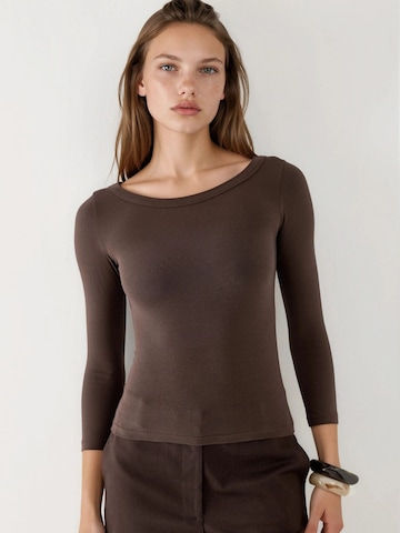 Busem Shirt in Braun