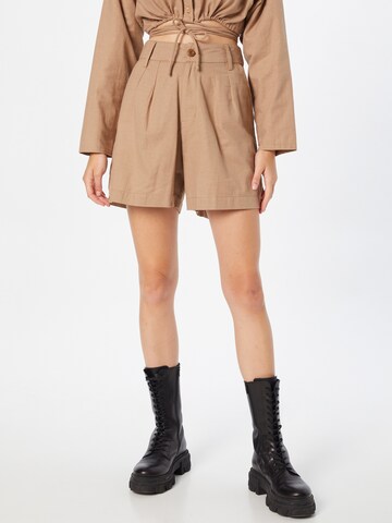 Motel Loose fit Pleat-Front Pants 'Lex' in Brown: front