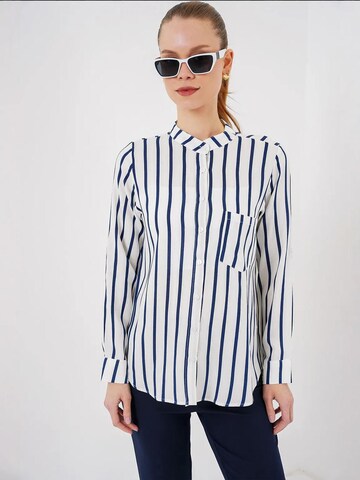 Bigdart Blouse in Blauw