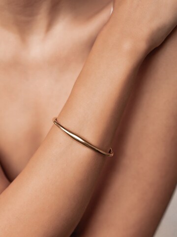 Hey Happiness Bracelet 'Curve Bangle' in Gold