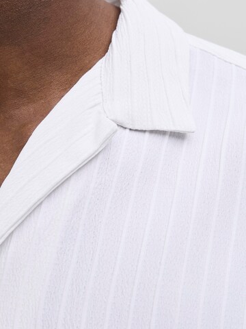 JACK & JONES Comfort fit Button Up Shirt in White