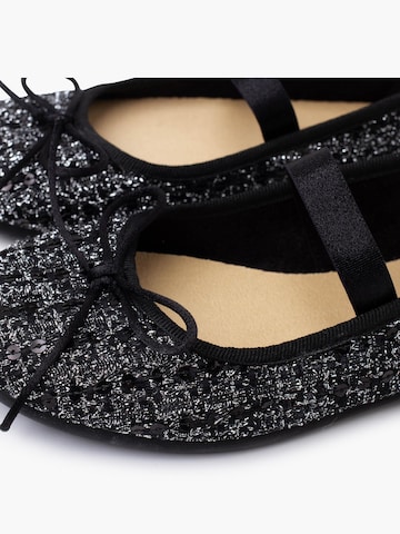 Ballerina di Pisamonas in nero