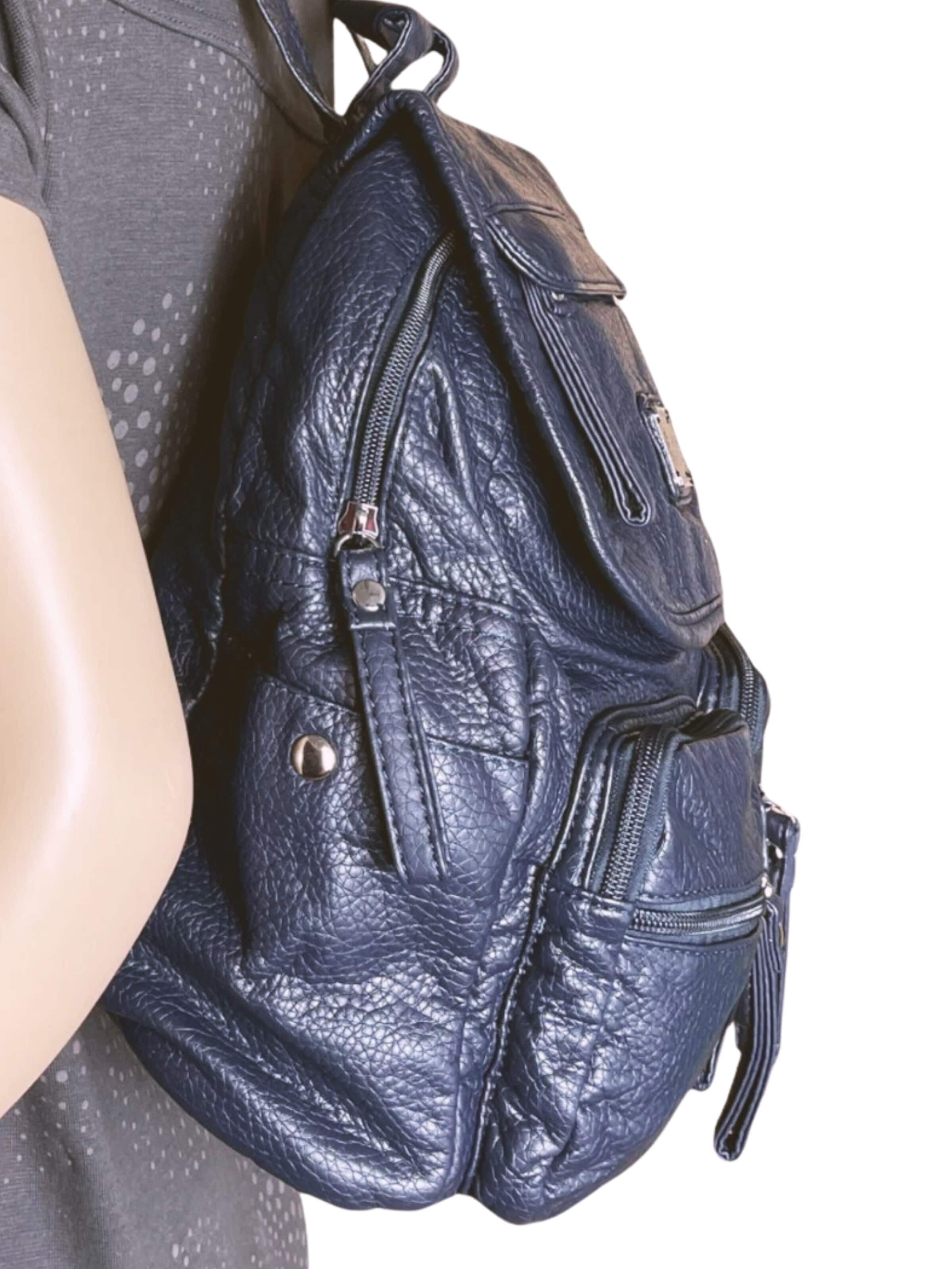 Kumixi Backpack in Blue