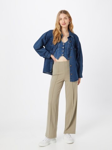 VERO MODA Wide leg Παντελόνι με τσάκιση 'Becky' σε πράσινο