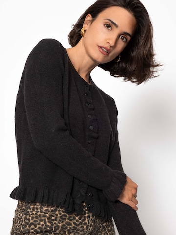 SASSYCLASSY Strickjacke‌ in Schwarz