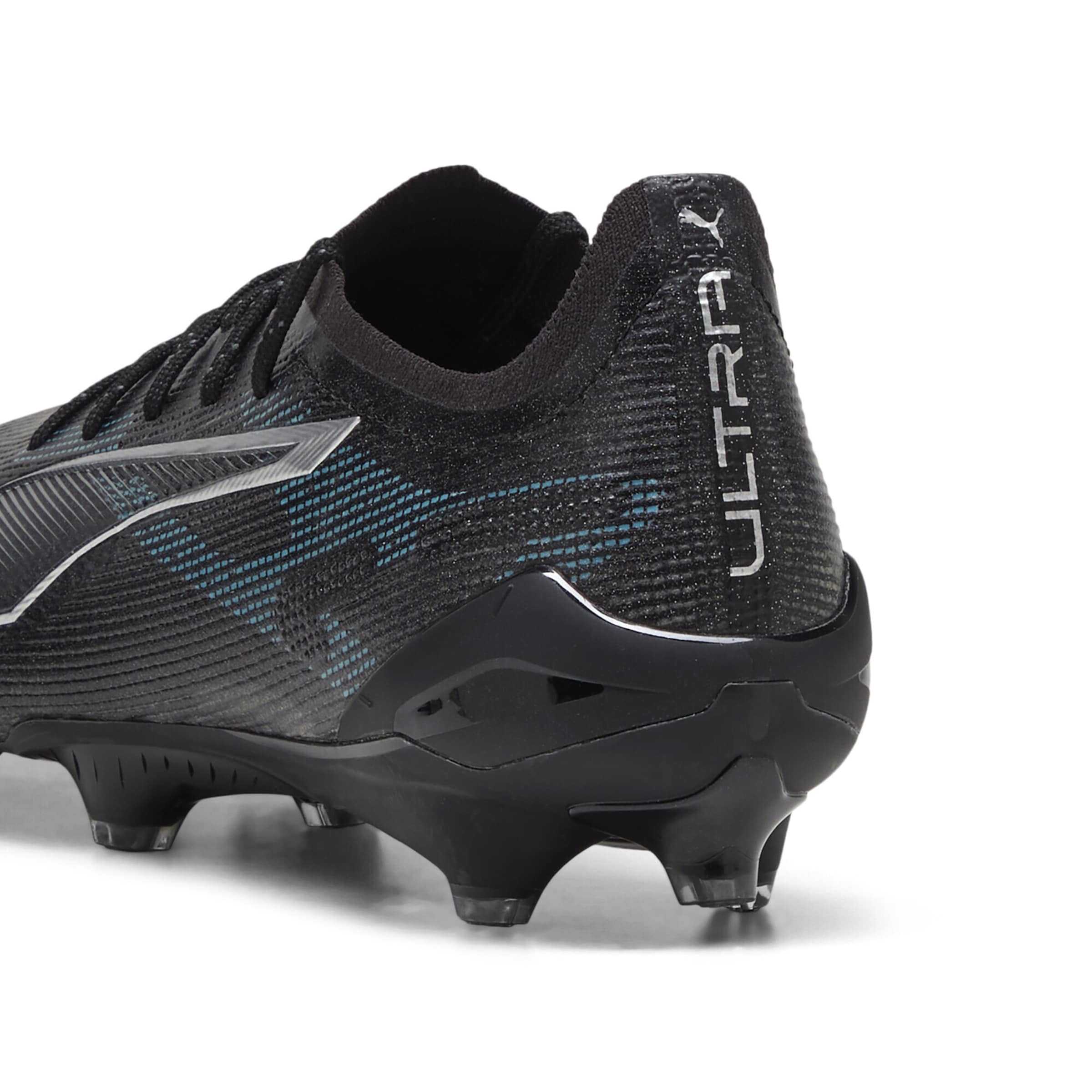 Chaussure de foot 'Ultra 5 Ultimate' PUMA en noir