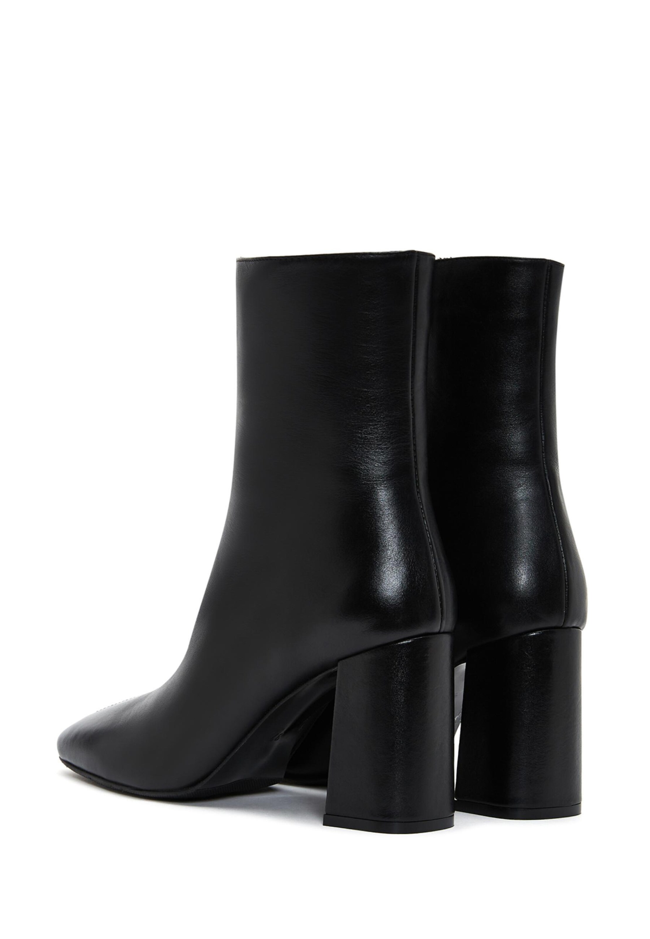 Derimod Enkellaarsjes in Zwart