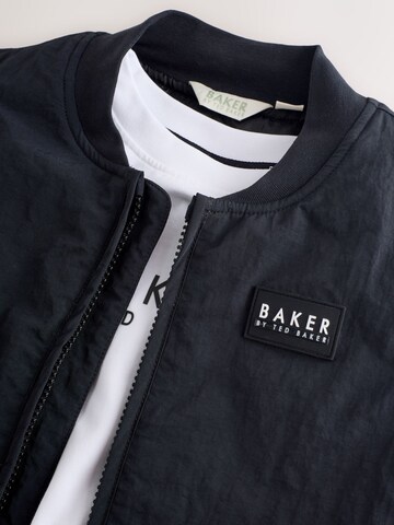 smėlio Baker by Ted Baker Rinkinys