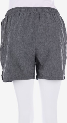GAP Shorts in S in Grey