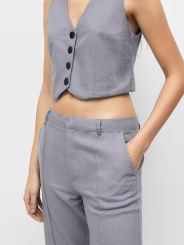 Pull&Bear Loose fit Trousers with creases in Grey