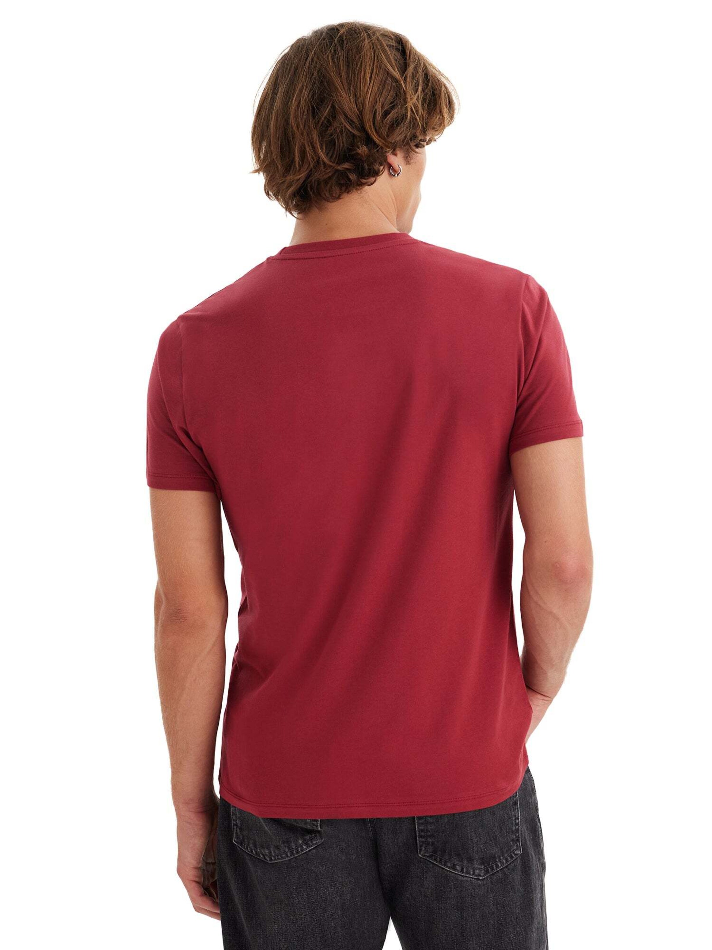 WESTMARK LONDON Bluser & t-shirts 'Cartoon Board' i rød