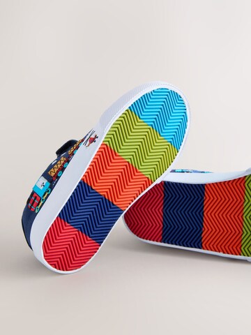 Sneaker de la Next pe albastru