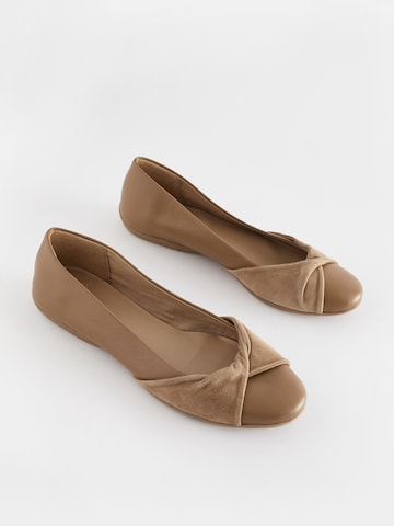 Next Ballerina in Beige