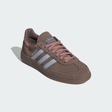 Sneaker bassa 'Handball Spezial' di ADIDAS ORIGINALS in marrone