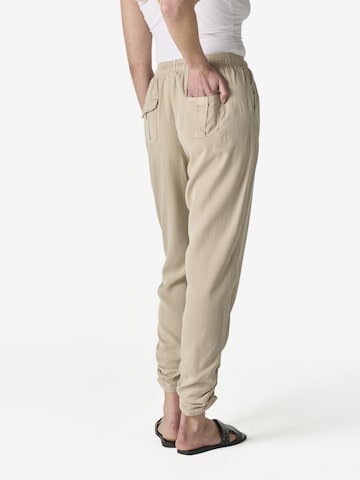 KOROSHI Дънки Tapered Leg Панталон в бежово