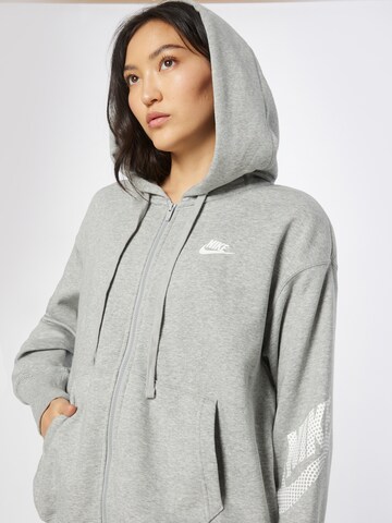 Veste de survêtement Nike Sportswear en gris