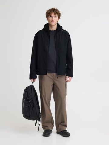 North Bend - Chaqueta deportiva ' NBBergwala ' en negro