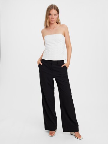 VERO MODA Wide Leg Bukse i svart