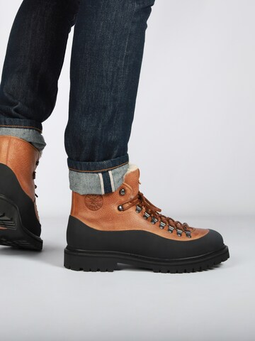 BLACKSTONE - Botas con cordones 'Rock Dree CG107' en marrón
