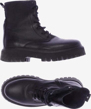 BRONX Dress Boots in 39 in Black: front