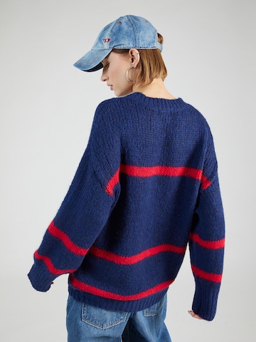 Nasty Gal Sweater in Blue