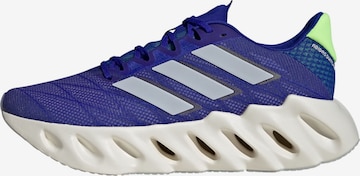 ADIDAS PERFORMANCE - Zapatillas de running 'Switch Fwd 2' en azul: frente