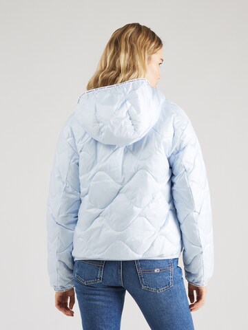 Tommy Jeans Jacke in Blau