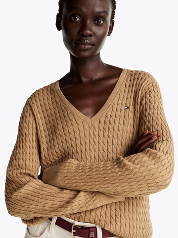 TOMMY HILFIGER Pullover in Braun