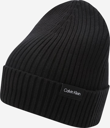 Calvin Klein Σκούφος σε μαύρο: μπροστά