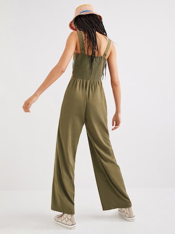 Tuta jumpsuit 'Paula' di Desigual in verde