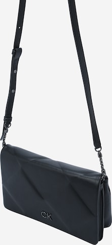 Calvin Klein Crossbody Bag in Black