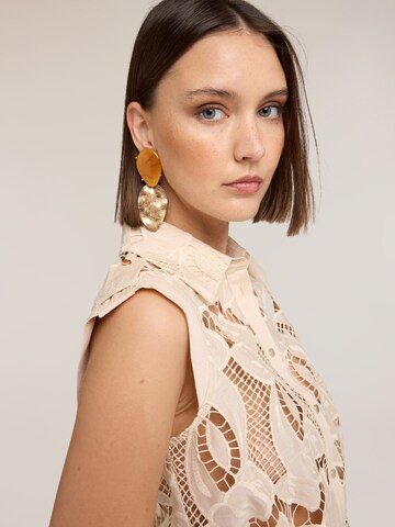 MOTIVI Shirt in Beige