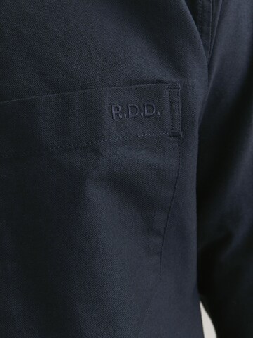 R.D.D. ROYAL DENIM DIVISION Comfort fit Button Up Shirt in Blue