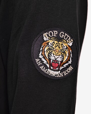 TOP GUN Sweatshirt in Schwarz