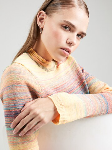 Pullover di Envii in colori misti