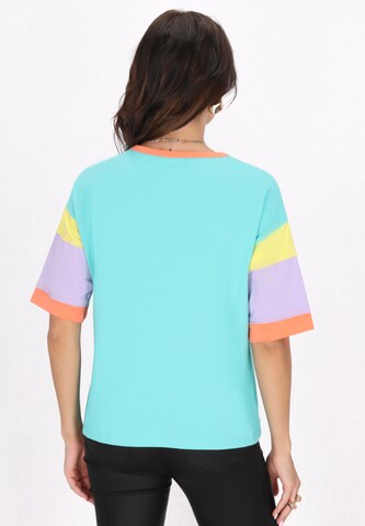 T-shirt faina en bleu