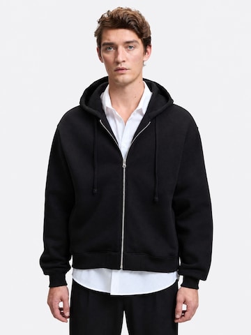 Veste de survêtement 'Sweatshirts' Grimelange en noir : devant