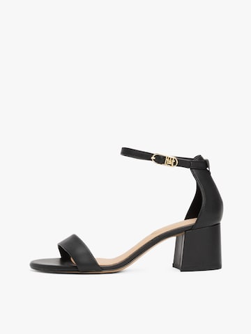 Sandalo con cinturino di TOMMY HILFIGER in nero: frontale