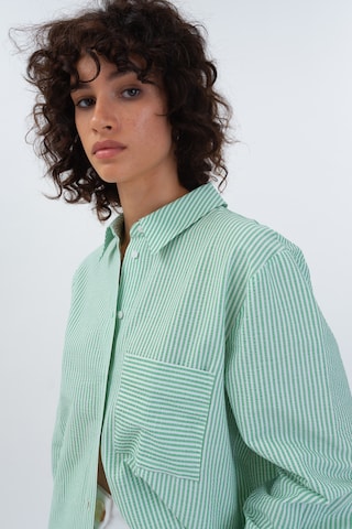 Aligne - Blusa 'Forrest' em verde