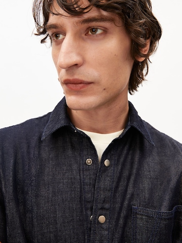ARMEDANGELS Comfort fit Button Up Shirt in Blue