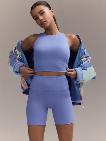 Next Top in Blau: Vorderseite