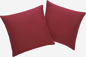 HOME AFFAIRE Pillow in Red: front