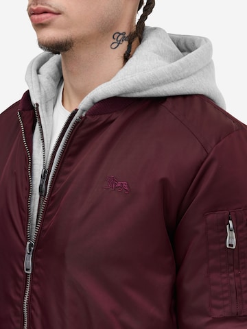 LONSDALE Talvitakki 'CLIFTON ALL SEASONS' värissä punainen