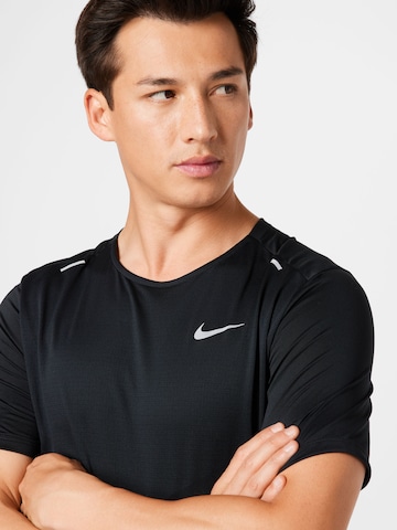 NIKE Performance shirt 'Rise 365' in Black