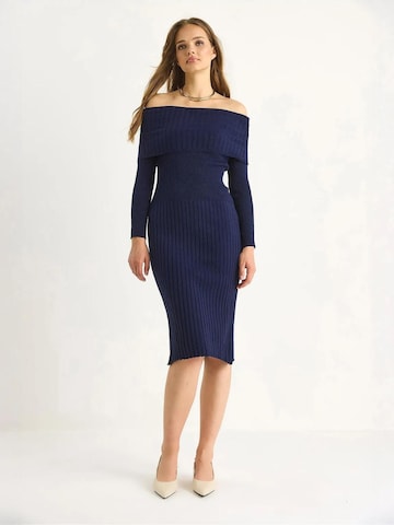 Bianco Lucci Gebreide jurk in Blauw: voorkant