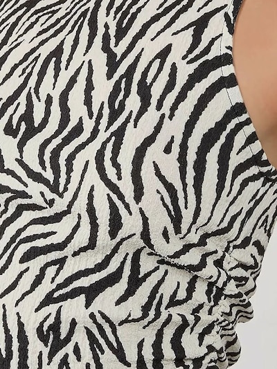 Hiccup Top in de kleur Zwart / Wit, Productweergave