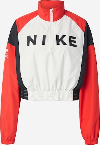 Nike SportswearPrijelazna jakna - bijela boja: prednji dio