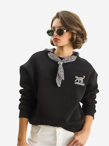 Bianco Lucci - Sweatshirt em preto